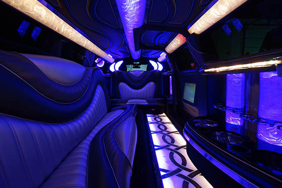 12 passenger range rover limo interior 1